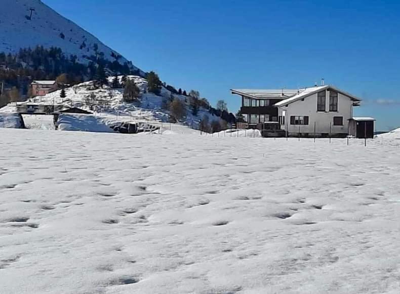 La Casa Di Sara In Valsassina Apartman Introbio Kültér fotó